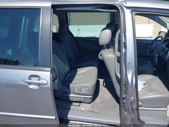 45818693 :رقم المزاد ، JM3LW28J640503078 vin ، 2004 Mazda Mpv Es مزاد بيع