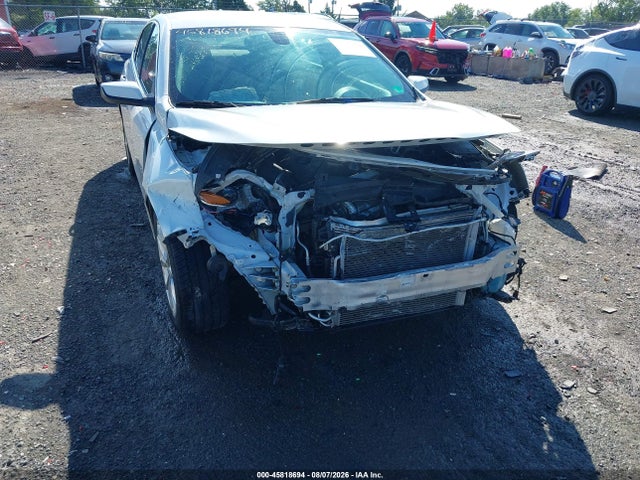 Продажа на аукционе авто 2020 Chevrolet Malibu Fwd Lt, vin: 1G1ZD5ST7LF064594, номер лота: 45818694
