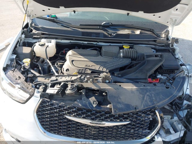 2026 Chrysler Pacifica Select მანქანა იყიდება აუქციონზე, vin: 2C4RC1BG9TR273639, აუქციონის ნომერი: 45818733