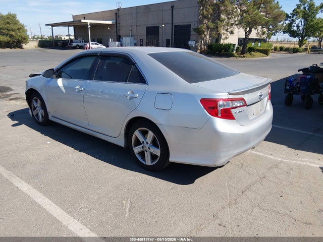 4T1BF1FK5EU324515 Toyota CAMRY SE