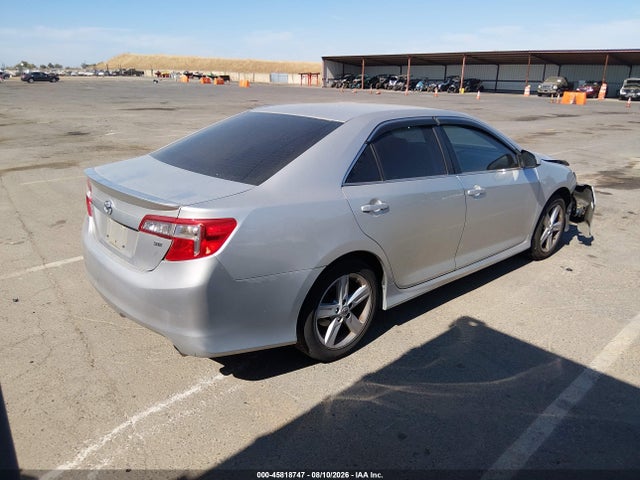 4T1BF1FK5EU324515 Toyota CAMRY SE