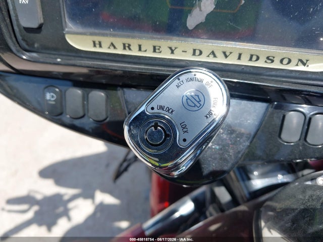 45818754 :رقم المزاد ، 1HD1KEL16GB638623 vin ، 2016 Harley-davidson Flhtk Ultra Limited مزاد بيع