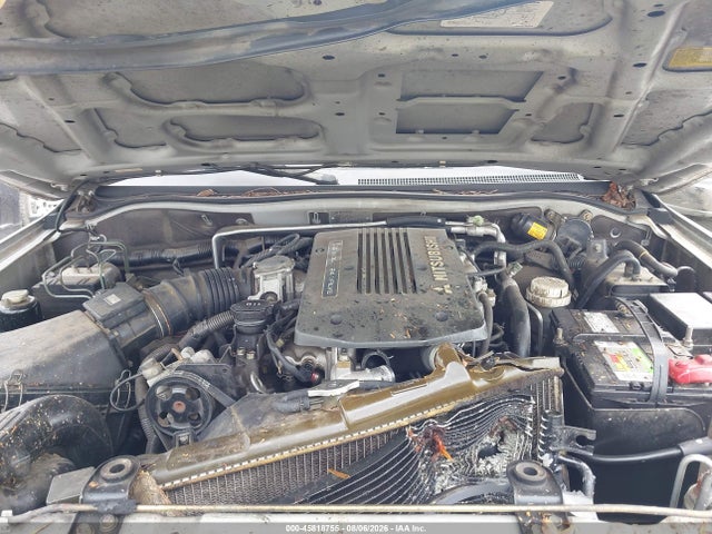 Продажа на аукционе авто 2000 Mitsubishi Montero Sport Ls/xls, vin: JA4MT31H1YP808594, номер лота: 45818755