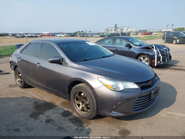 2016 Toyota Camry Le მანქანა იყიდება აუქციონზე, vin: 4T1BF1FK0GU139291, აუქციონის ნომერი: 45818787