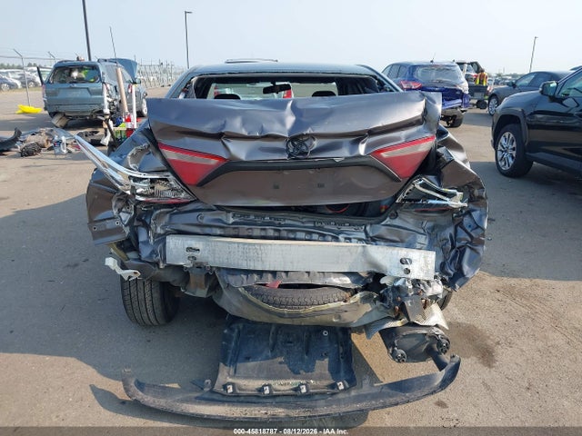 2016 Toyota Camry Le მანქანა იყიდება აუქციონზე, vin: 4T1BF1FK0GU139291, აუქციონის ნომერი: 45818787