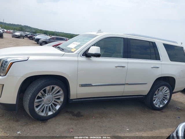 45818798 :رقم المزاد ، 1GYS4PKJ3FR697979 vin ، 2015 Cadillac Escalade Platinum مزاد بيع