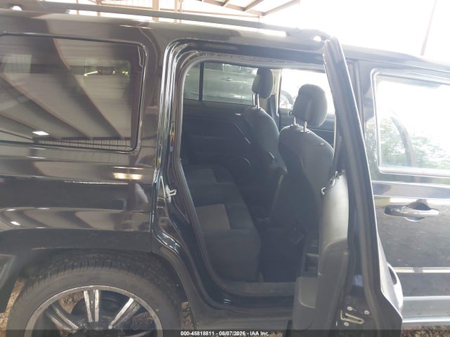 1C4NJPBA6FD413110 Jeep Patriot Sport