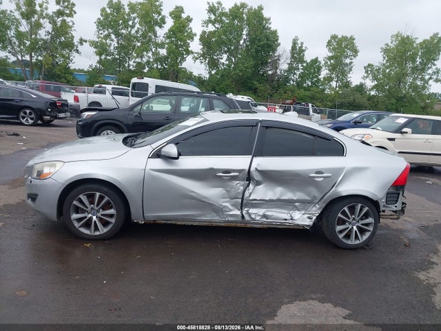 Продажа на аукционе авто 2012 Volvo S60 T5, vin: YV1622FS5C2038304, номер лота: 45818828