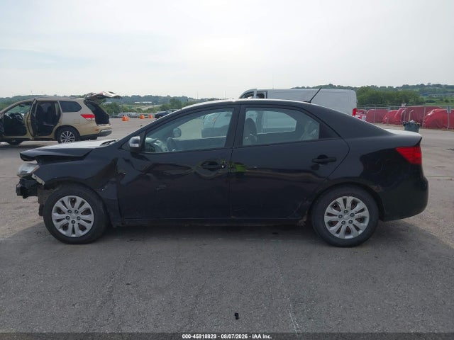 45818829 :رقم المزاد ، KNAFU4A28A5188113 vin ، 2010 Kia Forte Ex مزاد بيع
