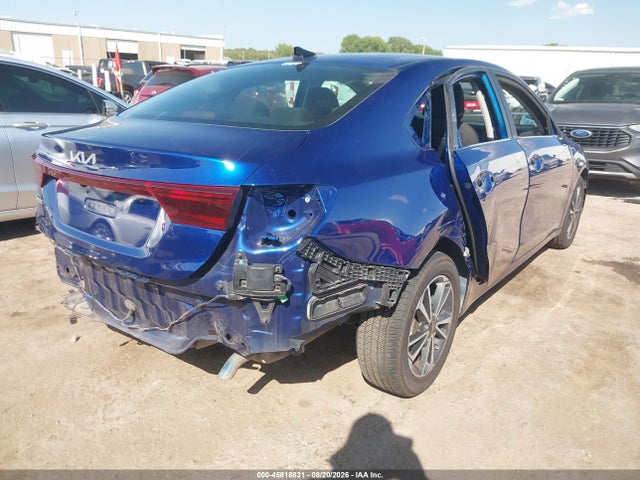 Aukcja sprzedaży 2024 Kia Forte Lxs, vin: 3KPF24AD7RE746947, numer aukcji: 45818831