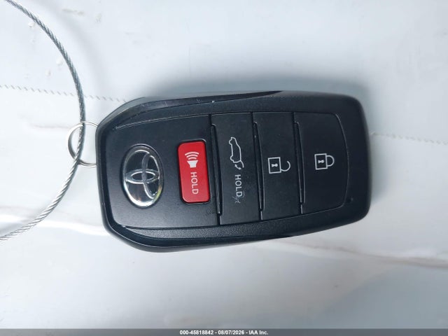 Toyota Corolla Cross Xle 2022 7MUDAAAG8NV010835 Image 11