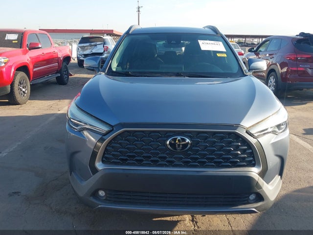 Toyota Corolla Cross Xle 2022 7MUDAAAG8NV010835 Image 12