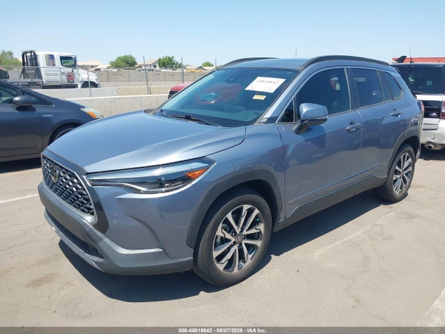Toyota Corolla Cross Xle 2022 7MUDAAAG8NV010835 Image 2