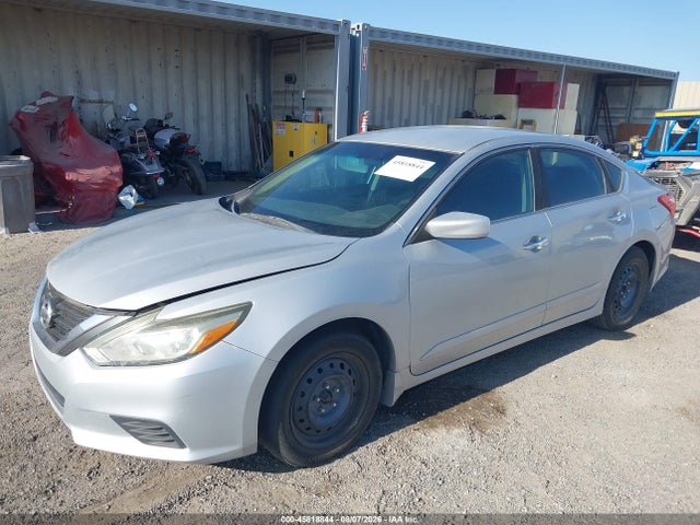 Nissan Altima 2.5 S 2016 1N4AL3AP4GN322085 Image 2