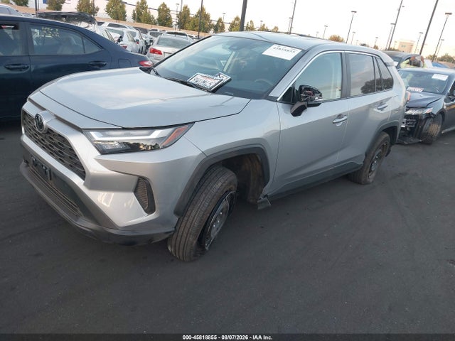 Toyota RAV4 LE 2025 2T3K1RFV3SW441164 Image 2