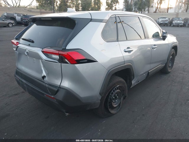Toyota RAV4 LE 2025 2T3K1RFV3SW441164 Image 4