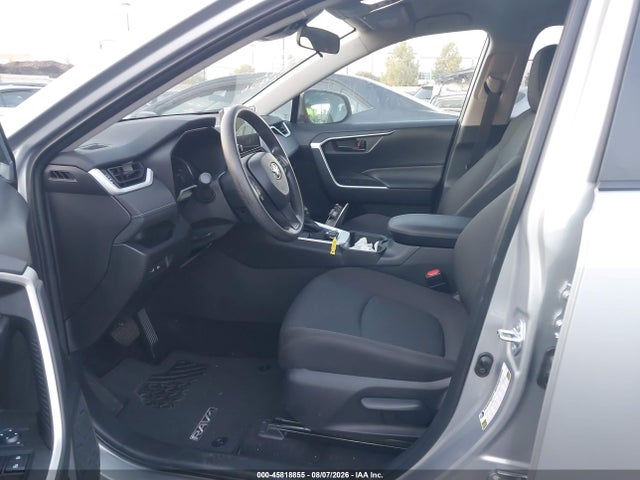 Toyota RAV4 LE 2025 2T3K1RFV3SW441164 Image 5