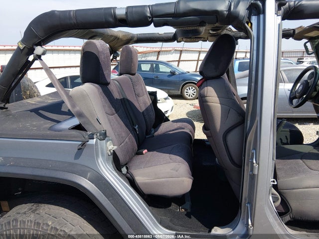 45818863 :رقم المزاد ، 1C4BJWDG5DL612425 vin ، 2013 Jeep Wrangler Unlimited Sport مزاد بيع