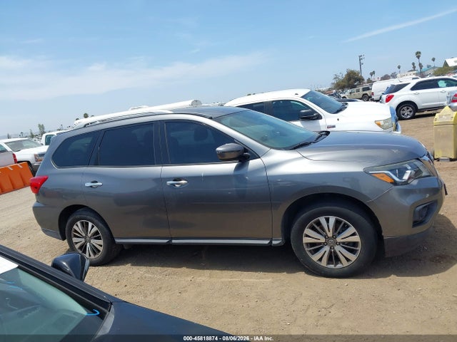 5N1DR2BMXLC604074 Nissan Pathfinder Sv 4wd
