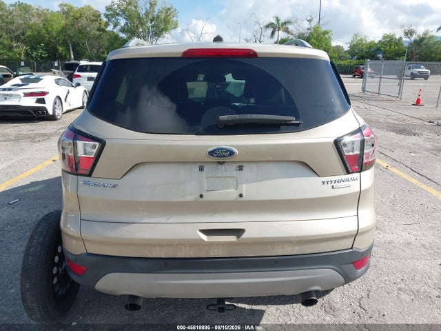 2017 Ford Escape Titanium მანქანა იყიდება აუქციონზე, vin: 1FMCU0JD5HUF02747, აუქციონის ნომერი: 45818895