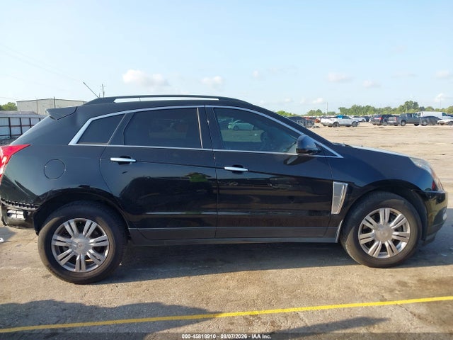 45818910 :رقم المزاد ، 3GYFNAE3XFS580325 vin ، 2015 Cadillac Srx Standard مزاد بيع