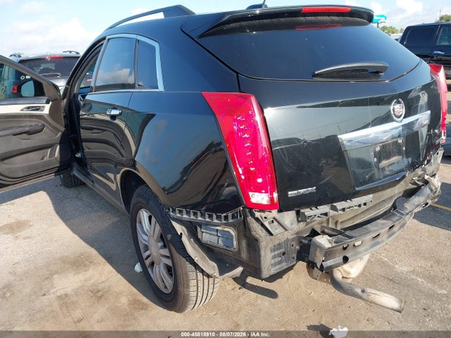45818910 :رقم المزاد ، 3GYFNAE3XFS580325 vin ، 2015 Cadillac Srx Standard مزاد بيع