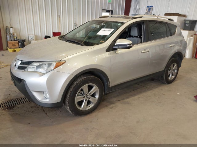 Toyota Rav4 Xle 2015 2T3RFREV8FW327300 Image 2