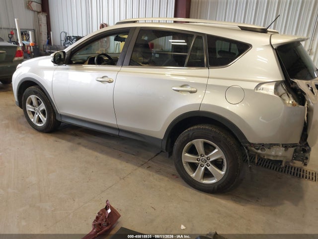2T3RFREV8FW327300 Toyota Rav4 Xle