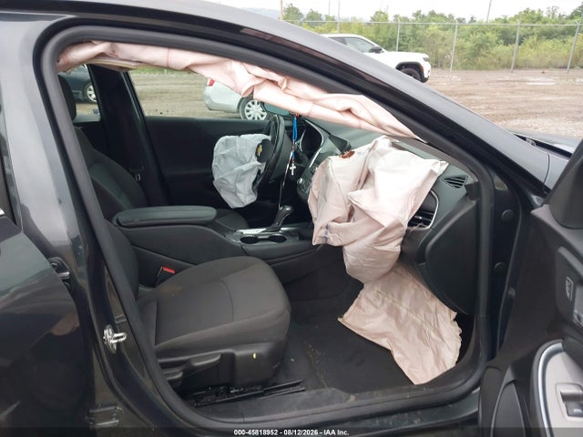 45818952 :رقم المزاد ، 1G1ZD5ST3JF109091 vin ، 2018 Chevrolet Malibu Lt مزاد بيع