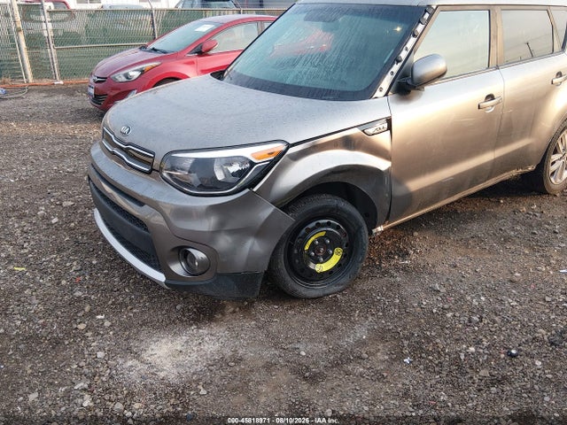 Продаж на аукціоні авто 2018 Kia Soul +, vin: KNDJP3A53J7611807, номер лоту: 45818971