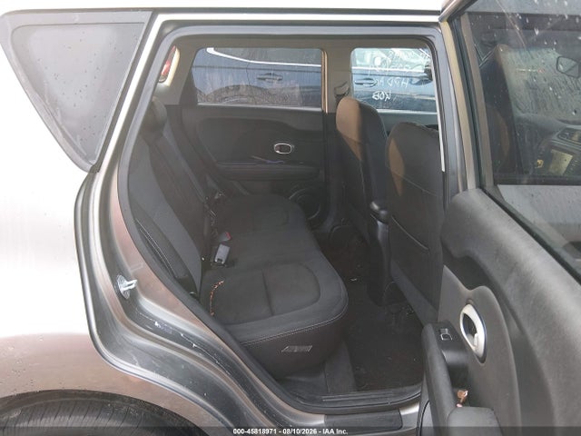 Продаж на аукціоні авто 2018 Kia Soul +, vin: KNDJP3A53J7611807, номер лоту: 45818971