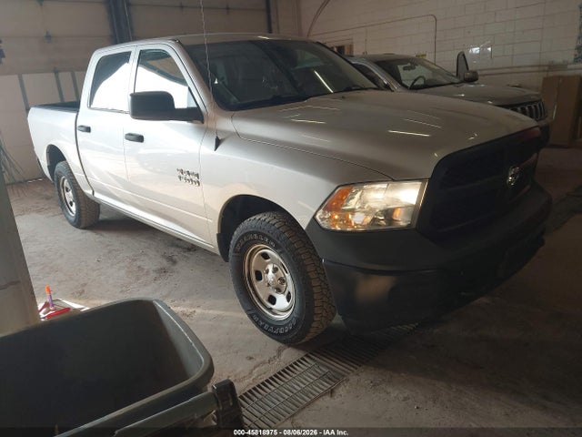 2017 Ram 1500 Tradesman  4x4 5'7 Box მანქანა იყიდება აუქციონზე, vin: 1C6RR7KG4HS770113, აუქციონის ნომერი: 45818975
