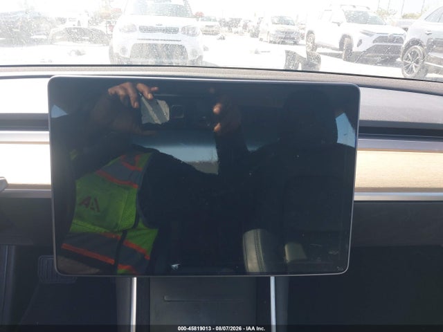 Продаж на аукціоні авто 2018 Tesla Model 3 Long Range/mid Range, vin: 5YJ3E1EA1JF006950, номер лоту: 45819013