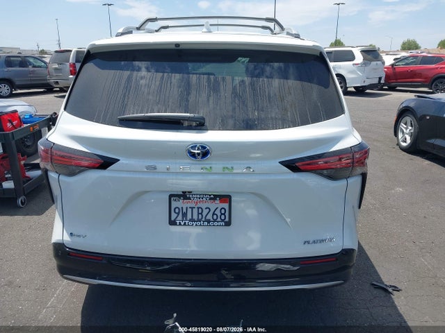 5TDERKEC2SS289408 Toyota Sienna Platinum