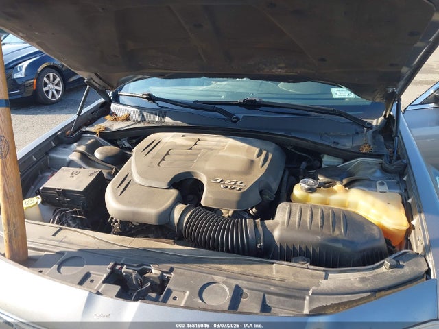 45819046 :رقم المزاد ، 2C3CA5CG7BH598462 vin ، 2011 Chrysler 300 Limited مزاد بيع