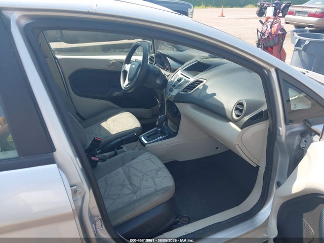 Продажа на аукционе авто 2012 Ford Fiesta Se, vin: 3FADP4BJ5CM173014, номер лота: 45819061