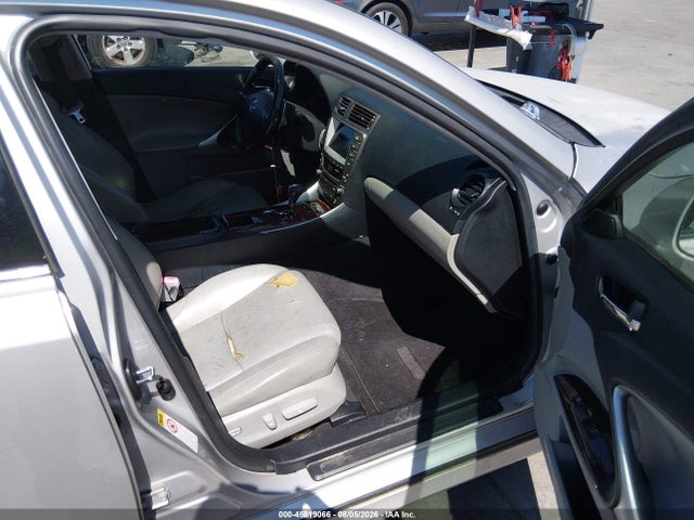 45819066 :رقم المزاد ، JTHBK262485052588 vin ، 2008 Lexus Is 250 مزاد بيع