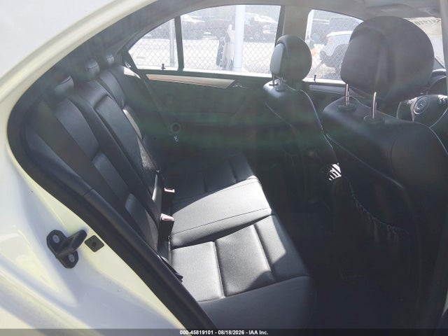 Продажа на аукционе авто 2006 Mercedes-benz C 230 Sport, vin: WDBRF52H36A866282, номер лота: 45819101