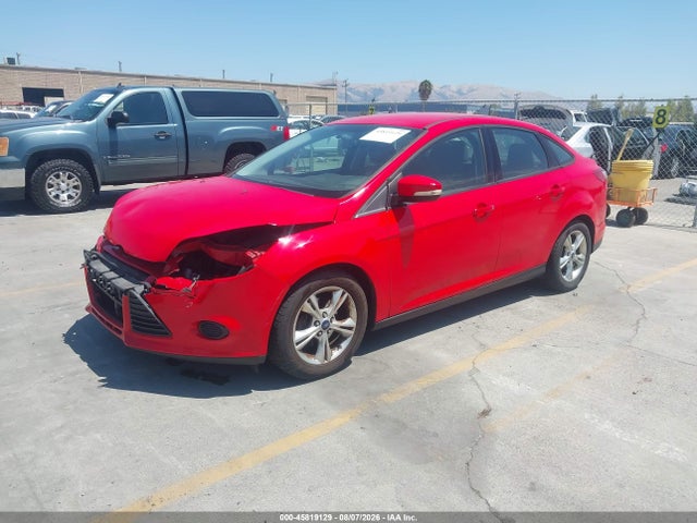 Ford FOCUS SE 2014 1FADP3F21EL217561 Image 2