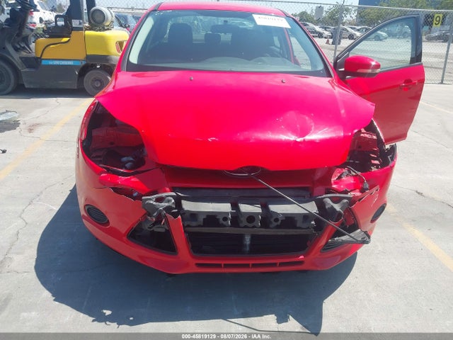 Ford FOCUS SE 2014 1FADP3F21EL217561 Image 6