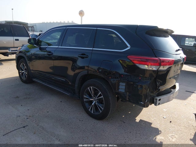 45819133 :رقم المزاد ، 5TDBZRFH1HS409021 vin ، 2017 Toyota Highlander Le مزاد بيع