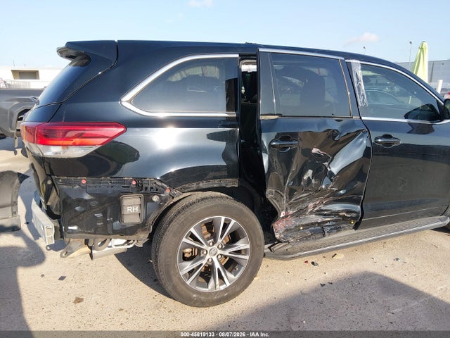 45819133 :رقم المزاد ، 5TDBZRFH1HS409021 vin ، 2017 Toyota Highlander Le مزاد بيع