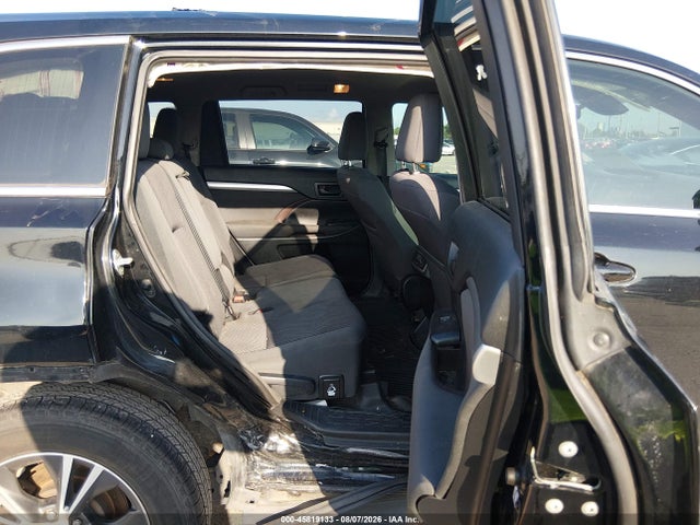45819133 :رقم المزاد ، 5TDBZRFH1HS409021 vin ، 2017 Toyota Highlander Le مزاد بيع