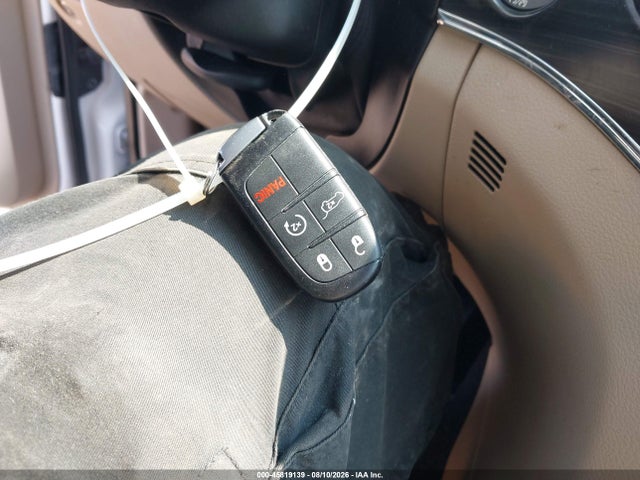 45819139 :رقم المزاد ، 1C4RJEBGXKC662410 vin ، 2019 Jeep Grand Cherokee Limited 4x2 مزاد بيع