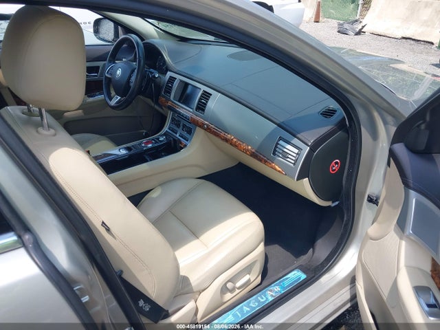 Продажа на аукционе авто 2012 Jaguar Xf, vin: SAJWA0FB1CLS41411, номер лота: 45819154