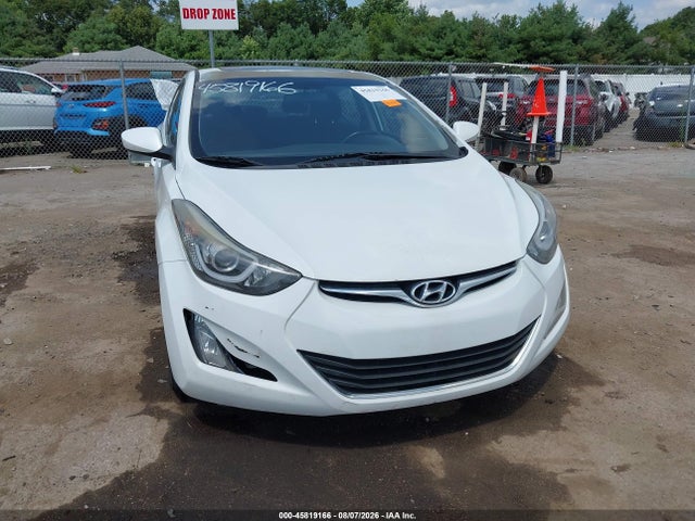 Продажа на аукционе авто 2015 Hyundai Elantra Se, vin: 5NPDH4AE7FH576739, номер лота: 45819166