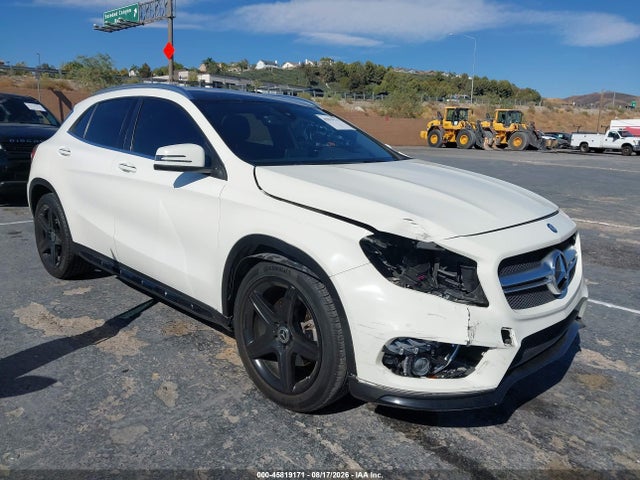 2016 WDCTG4EB6GJ191674 main image