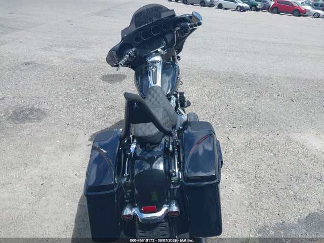 Продаж на аукціоні авто 2018 Harley-davidson Flhx Street Glide, vin: 1HD1KBC18JB671984, номер лоту: 45819172