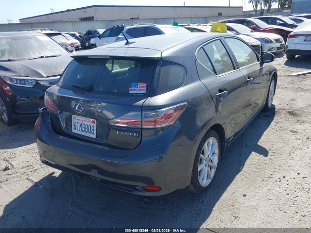 45819246 :رقم المزاد ، JTHKD5BH8B2046274 vin ، 2011 Lexus Ct 200h Premium مزاد بيع