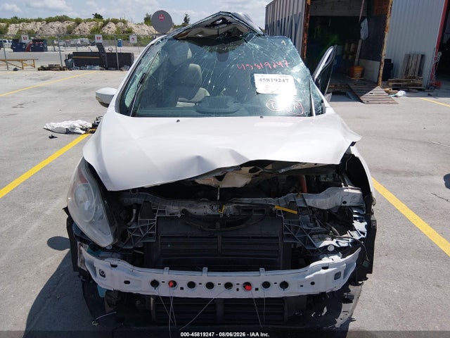 45819247 :رقم المزاد ، 1FADP5BU1DL525427 vin ، 2013 Ford C-max Hybrid Sel مزاد بيع